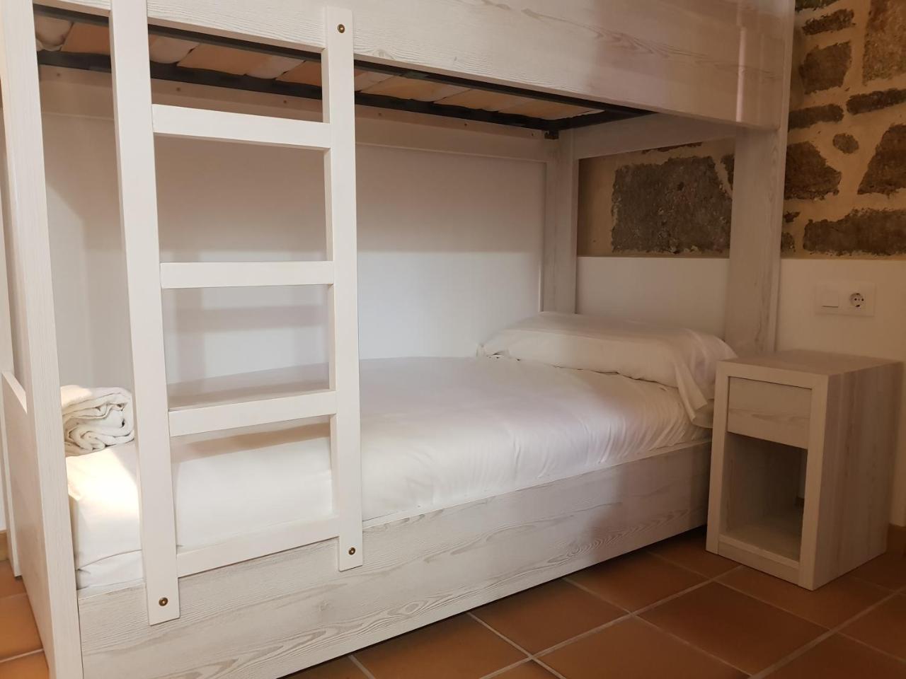Albergue A Salazon 阿罗萨新镇 外观 照片