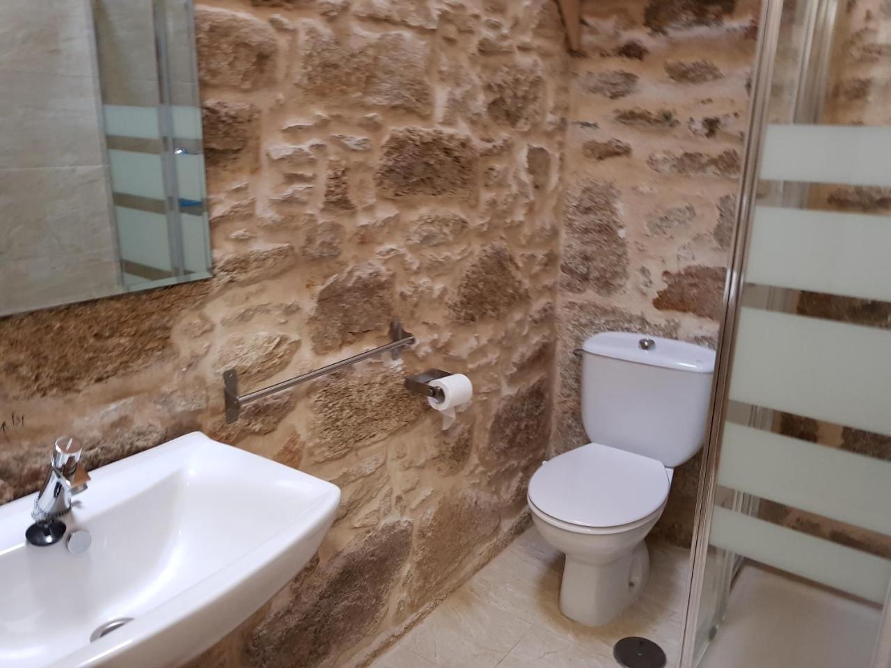 Albergue A Salazon 阿罗萨新镇 外观 照片